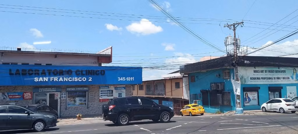 SE VENDE LOTE CENTRO DE  LA  CHORRERA  $120,0000