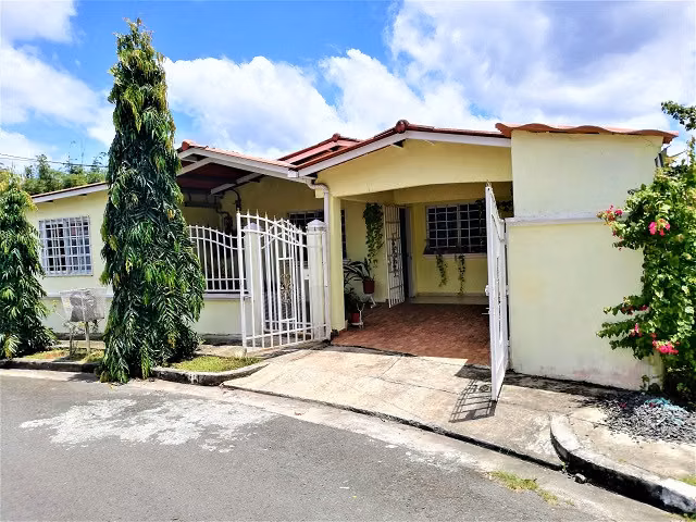 Se vende en Residencial Doña Vita de Arraiján ID 26335 - Imagen 1