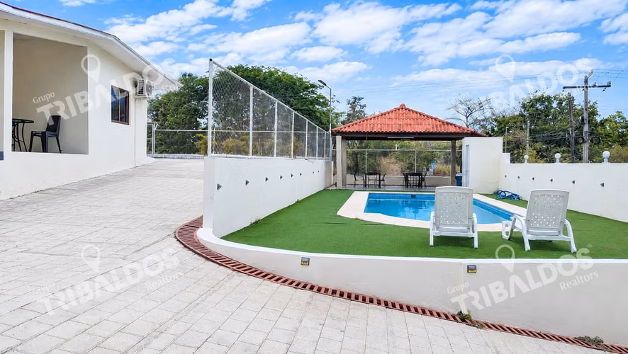 Venta de terreno comercial con mejoras - Imagen 15