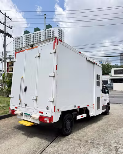 VOLKSWAGEN CRAFTER 2023