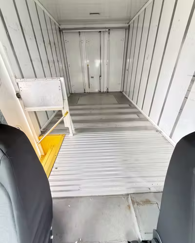 VOLKSWAGEN CRAFTER 2023