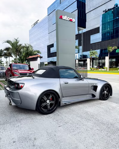 Honda S