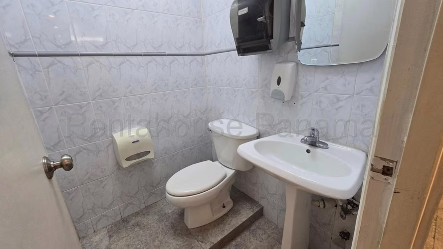 Oficina en Venta en Marbella MPM 26-8110