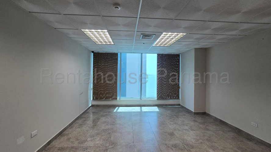Oficina en Venta en Marbella MPM 26-8110
