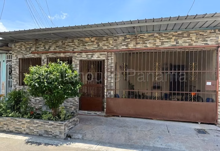 HOUSE FOR SALE IN CASA SIESTA TOCUMEN HQ