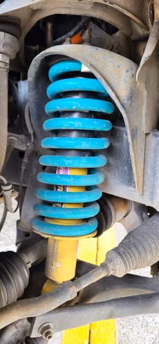 NISSAN NP300 (Frontier) 54,000kmts 4x4 2019 - Imagen 8