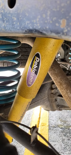 NISSAN NP300 (Frontier) 54,000kmts 4x4 2019 - Imagen 18