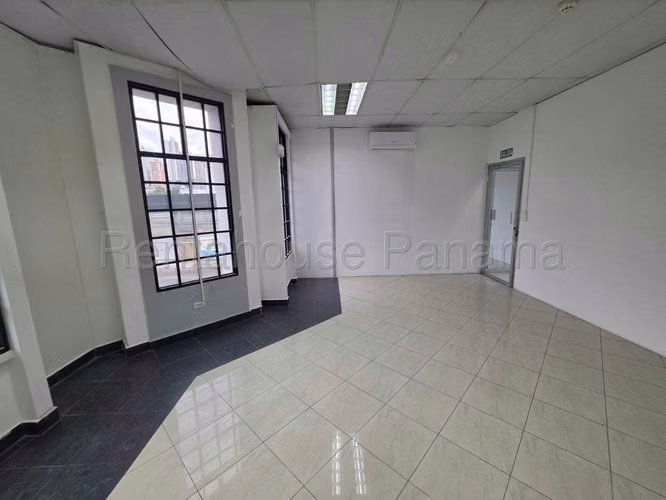 Local comercial en alquiler El Dorado DPA 26-7539