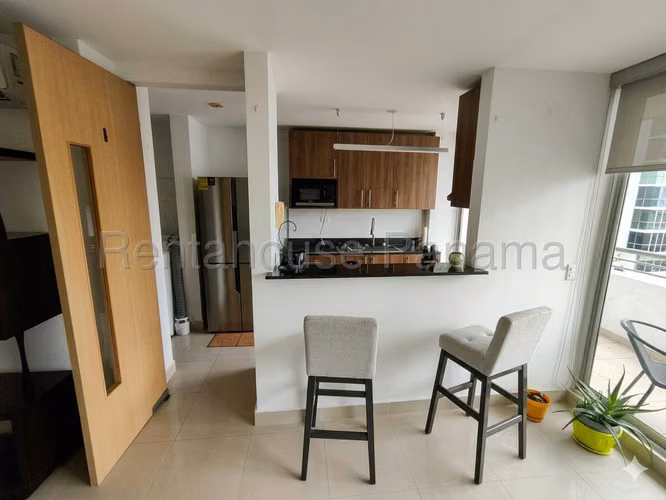 Se Alquila Apartamento en San Francisco VLU26-8061