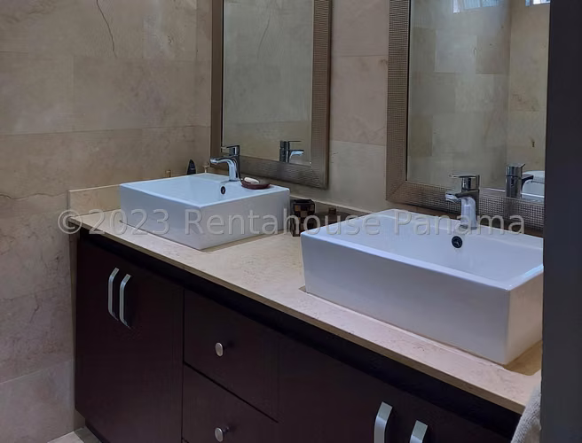 Se Vende Apartamento en San Francisco VLU26-8119
