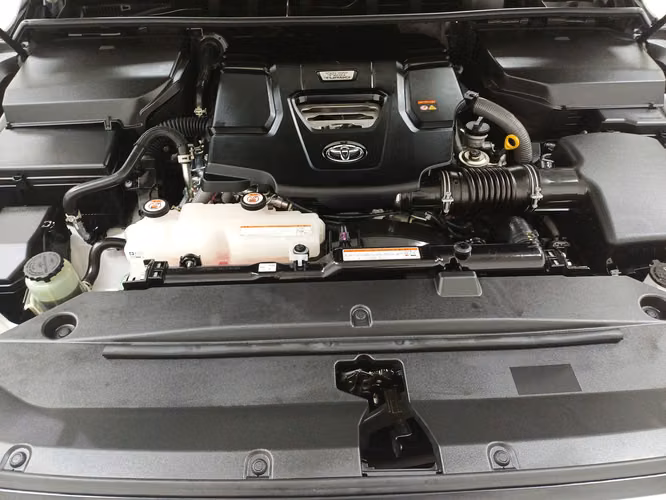 TOYOTA LAND CRUISER - 2025 - TLC - Automarket - Imagen 3