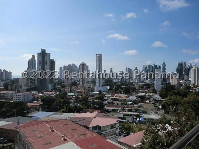 Apartamento en Venta en Carrasquilla SYH