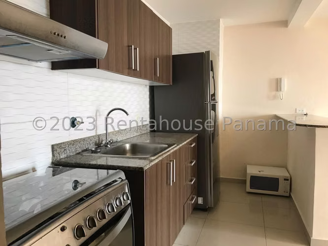 Apartamento en Venta en Carrasquilla SYH