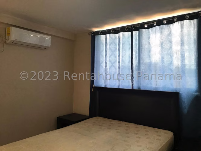 Apartamento en Venta en Carrasquilla SYH