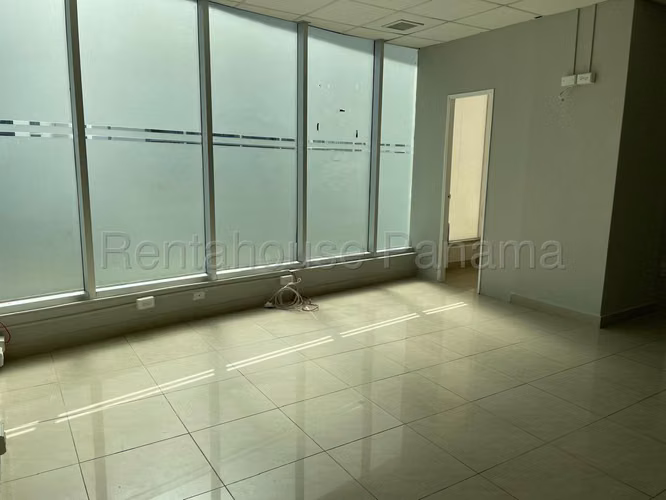 Oficina En Venta En Marbella SYH
