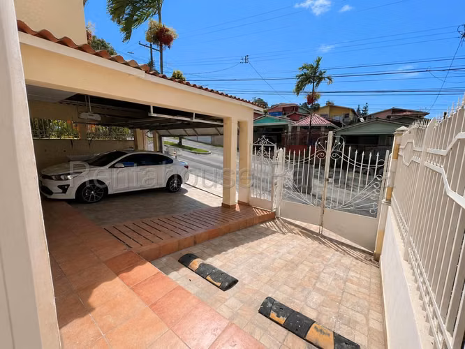 Casa En Venta En Villa Zaita SYH
