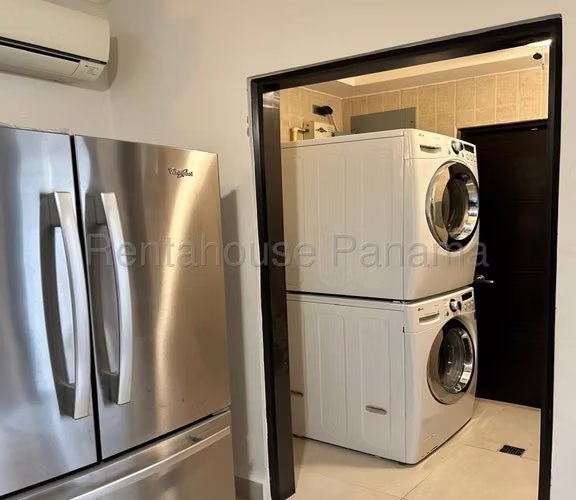 Apartamento En Venta En Albrook SYH