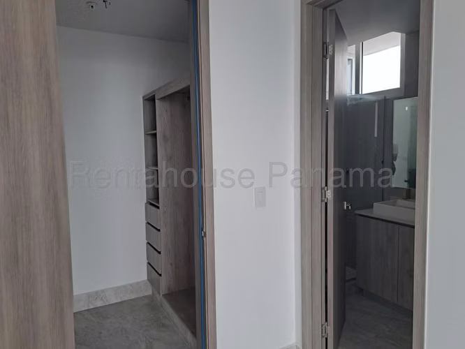 Apartamento En Venta En El Cangrejo SYH