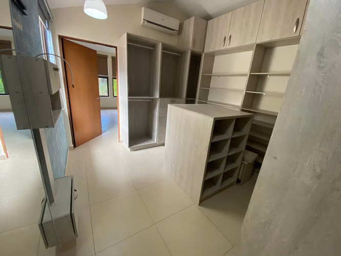 VENDO IMPECABLE CASA EN RESIDENCIAL RIVER VALLEY - PANAMA PACIFICO