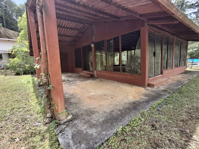 Se vende lote con casita en Altos de Cerro Azul - Imagen 11