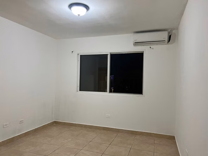 Se vende casa en PH Alpes Brisas del Golf