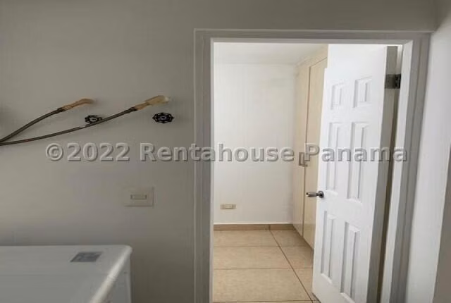 Venta de Apartamento en Costa del Este Ph Costa View NS