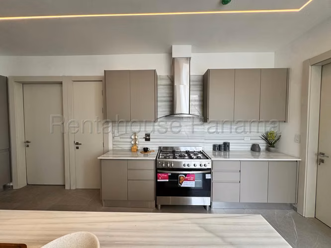 Vendo Apartamento en Paitilla the towers OF 26-8190