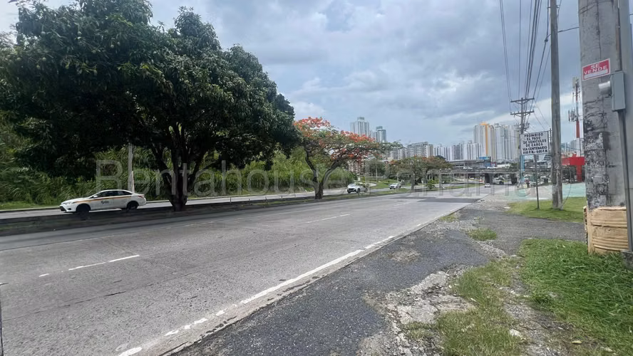 Land for sale in Ricardo J Alfaro OF26-8204