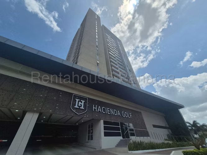 Alquiler de Apartamento en Brisas Del Golf Ph Hacienda Golf KC