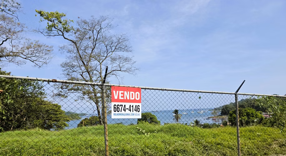 TERRENO DE 5704.58Mts EN PUERTO LINDO CON VISTA A LA BAHIA