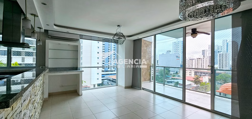 San Francisco, Apartment for Sale P.H. Tao with balcony city view