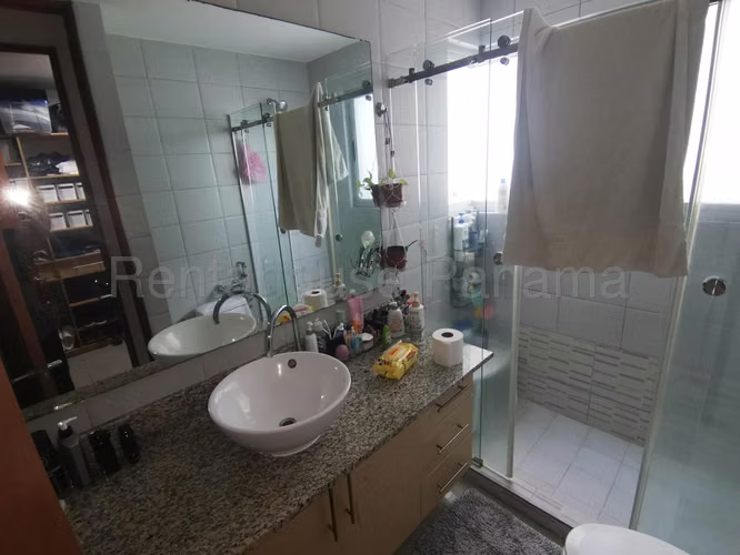 LGU-Venta de apartamento con vista al mar en San Francisco, PH Cabomarzo.