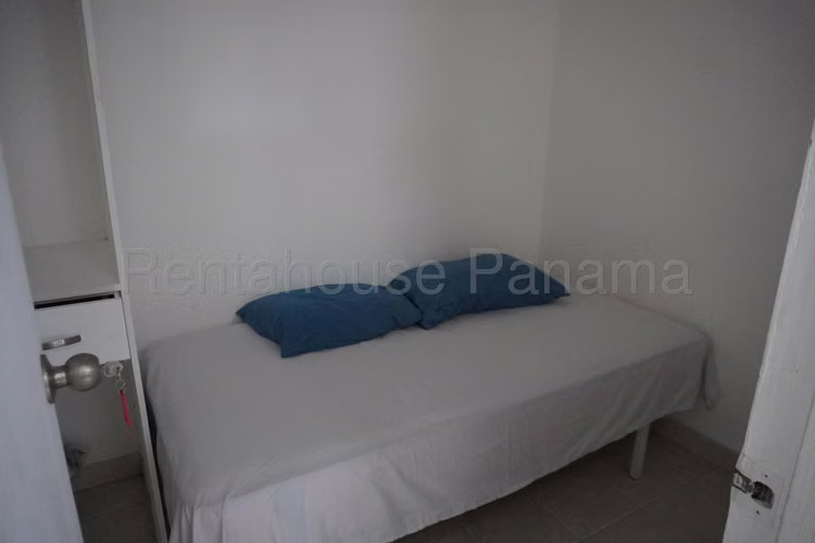 Casa En Venta En Clayton SYH
