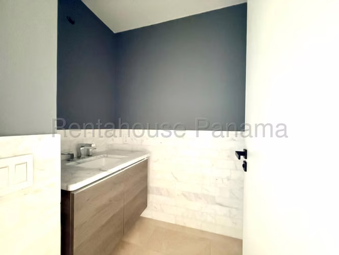 Apartamento En Venta En Coco Del Mar SYH