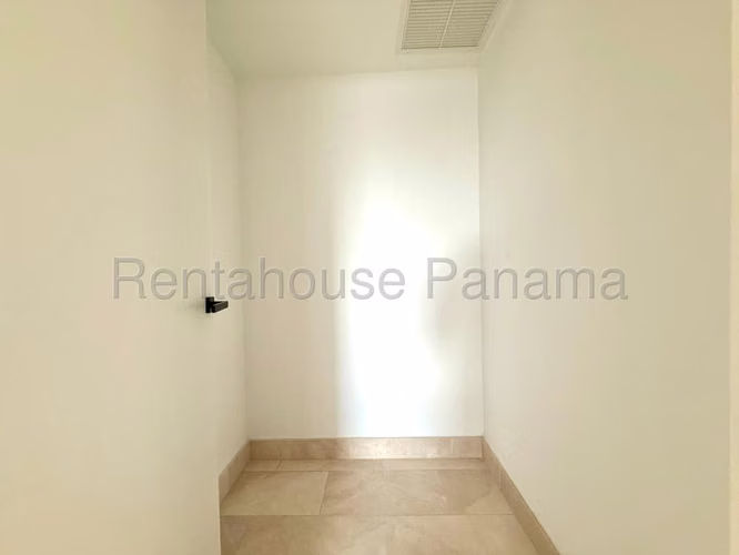 Apartamento En Venta En Coco Del Mar SYH