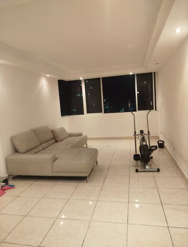 Dos habitaciones a pasos del metro solo mujeres - Imagen 2