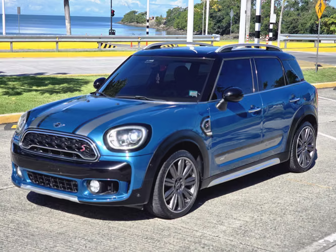 MINI COOPER COUNTRYMAN S 2017 $13,900