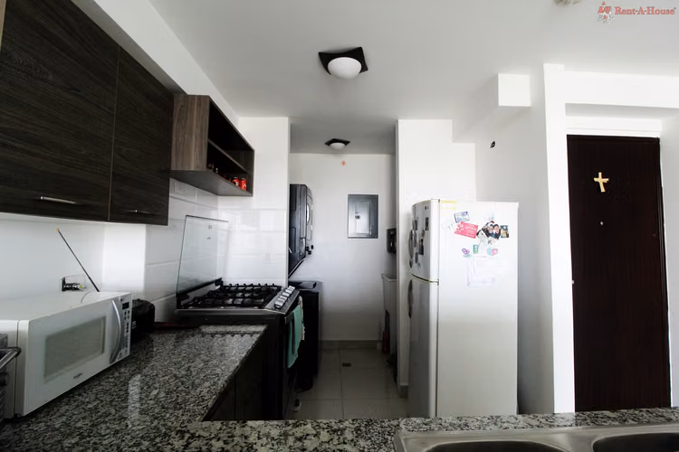 26-8231RGG Vía España, apartamento en alquiler amoblado cerca de Hosp San Fernando y Registro