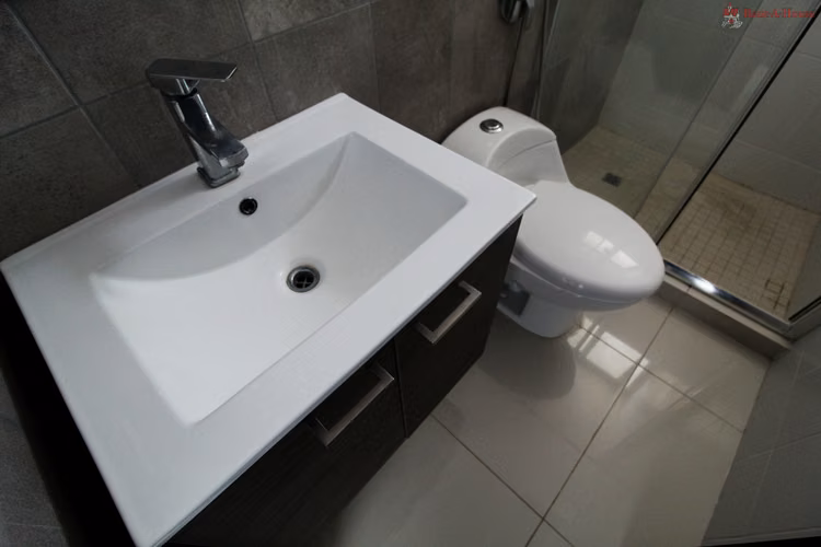 26-8231RGG Vía España, apartamento en alquiler amoblado cerca de Hosp San Fernando y Registro