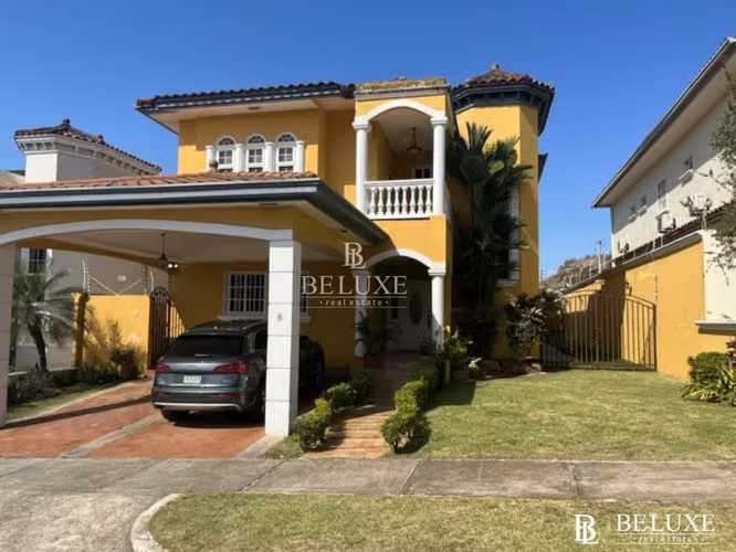 SE VENDE CASA EN ALTOS DE PANAMA (6)