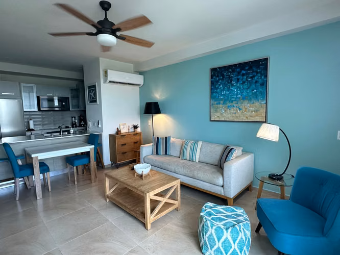 Apartamento Frente al Mar de 2 Habitaciones Llave en Mano en Nueva Gorgona | PH Royal Palm
