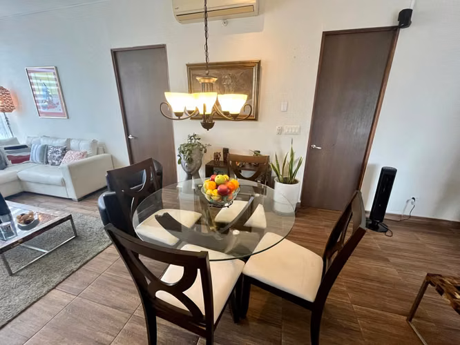 Atención Inversionistas Se Vende Apartamento amoblado en Obarrio - Bella Vista.