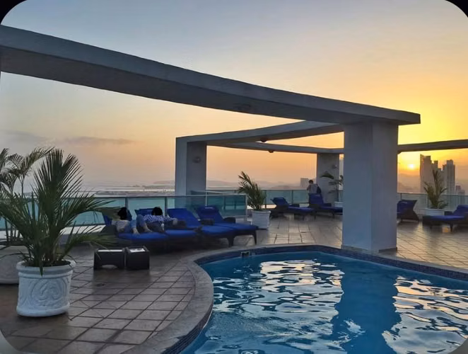 Fully Amoblado It sells Apartment in Av. Balboa - Bella Vista.