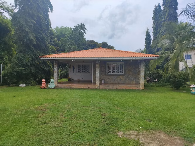 SE VENDE CASA EN LAS LAJAS, CORONADO – USD 130,000