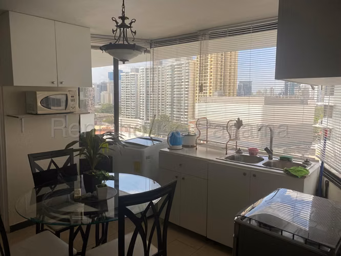 Se Alquila Apartamento en Paitilla VLU26-8226