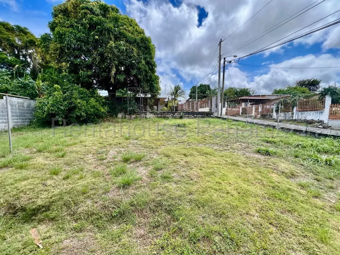 Se Vende Casa en Vista Alegre MDV26-7994
