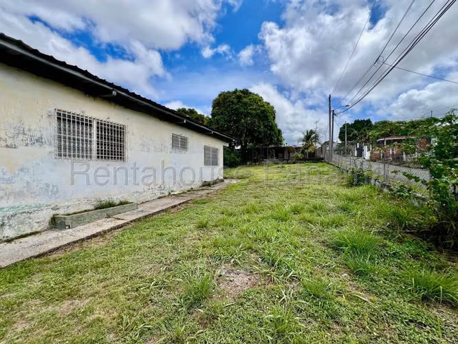 Se Vende Casa en Vista Alegre MDV26-7994