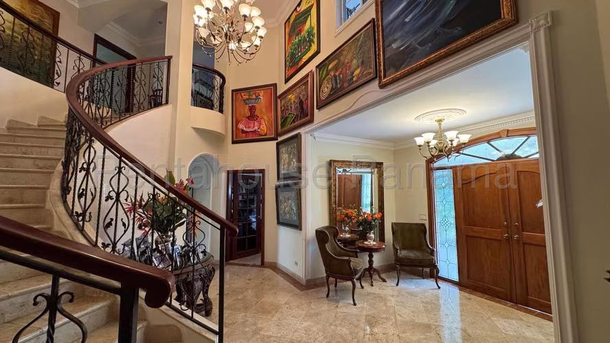 Casa en Venta en Costa del Este 25*8762Mfk