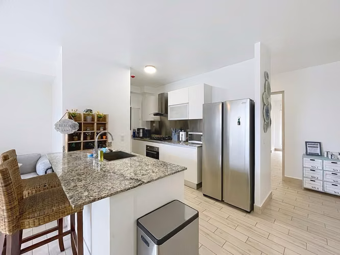 Venta de Apartamento Frente al Mar en Playa Caracol – PH Ventanas del Mar