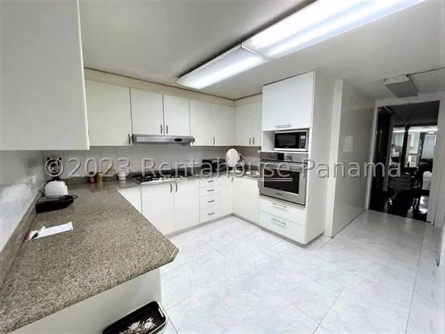 Vendo apartamento en Obarrio LF26-4187 Solo Cliente Directo